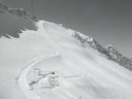 SANY0100_resize * Pista Bellunese von letzter Gondelsektion auf Gipfelstation 3265m * 1144 x 856 * (145KB)